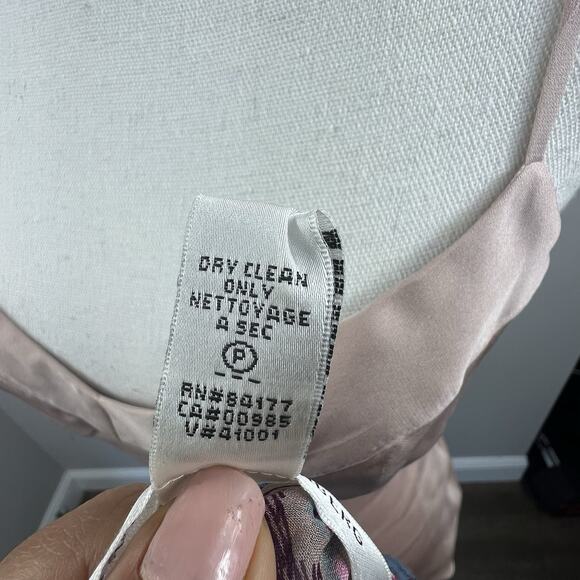 Diane Von Furstenburg Silk Blue Pink Peelo Blouse Size 4 Sheer Chiffon - Picture 16 of 16